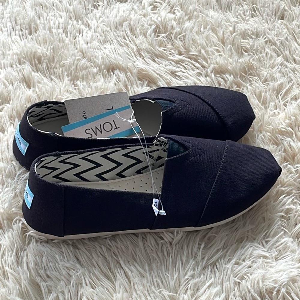 Toms Woman’s Shoe